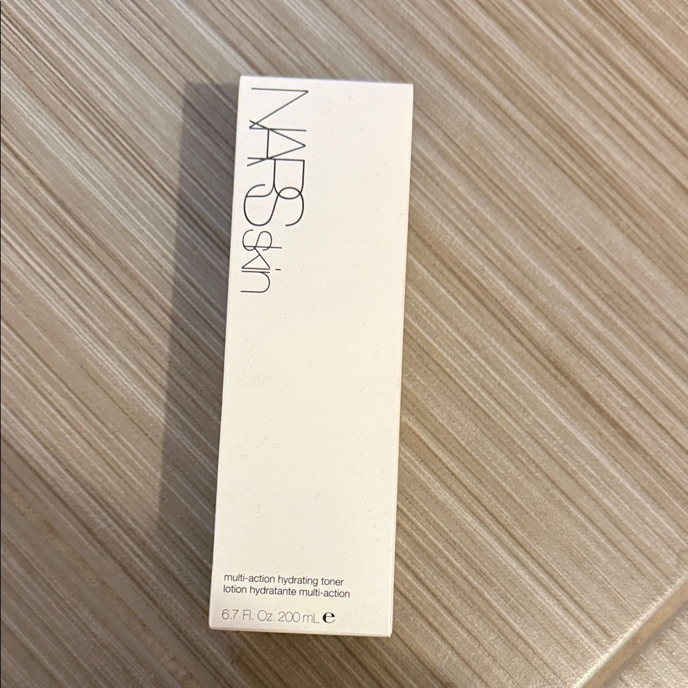 NARS Skin multi-action Hydrating Toner 200Ml